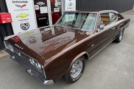 Dodge Charger COUPÉ 383
