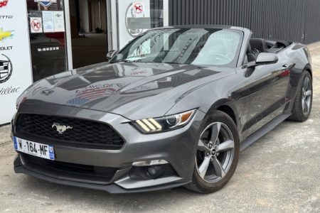 Ford Mustang Convertible V6 3,7L BVA CABRIOLET
