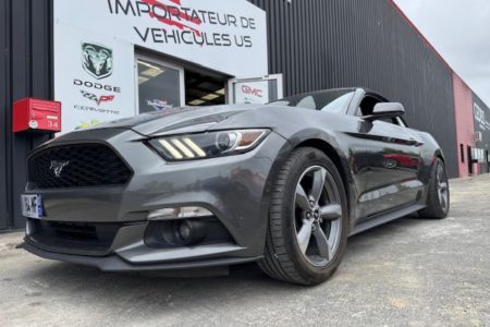 Ford Mustang Convertible V6 3,7L BVA CABRIOLET